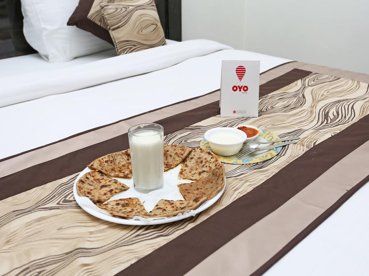 Oyo 8910 Celeste Inn 그레이터 노이다 외부 사진